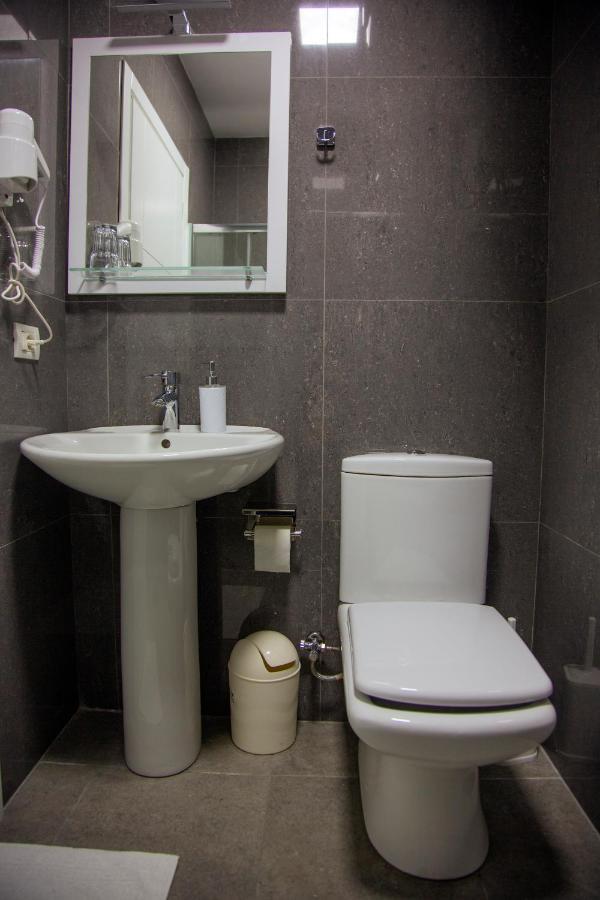 Hotel Nuestra Casa à Tirana Extérieur photo