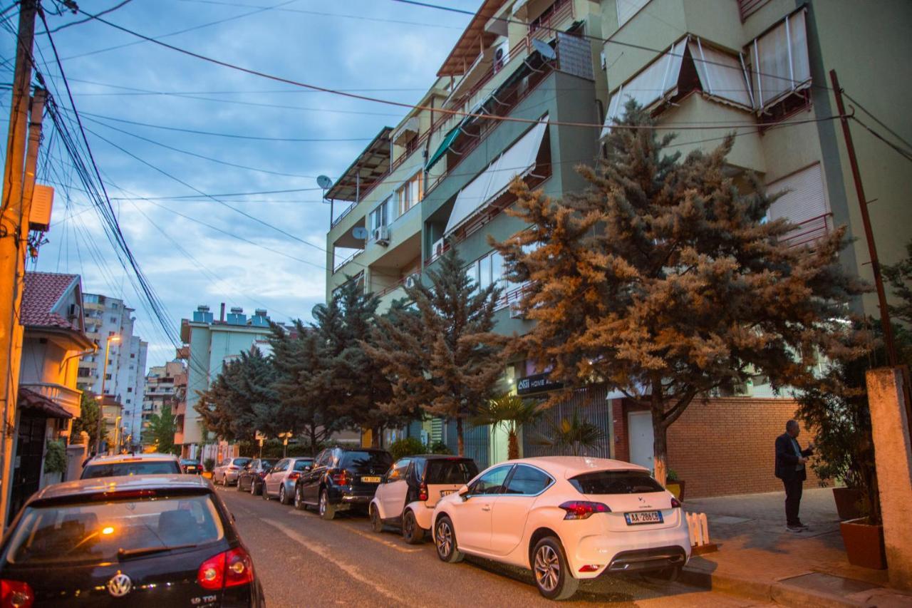 Hotel Nuestra Casa à Tirana Extérieur photo